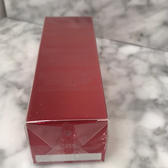 Dior One Essential Intense Skin Detoxifying Serum - Picture 4 of 7